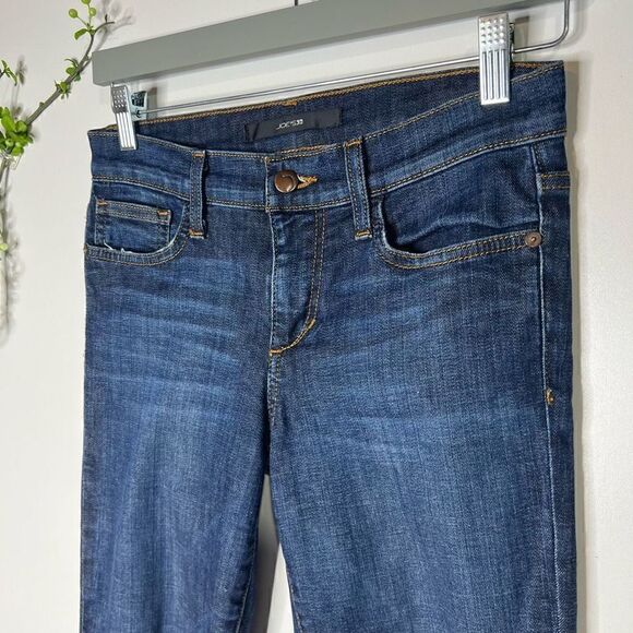 Joes Jeans Rendall Cuffed Capris Jeans - Picture 4 of 10